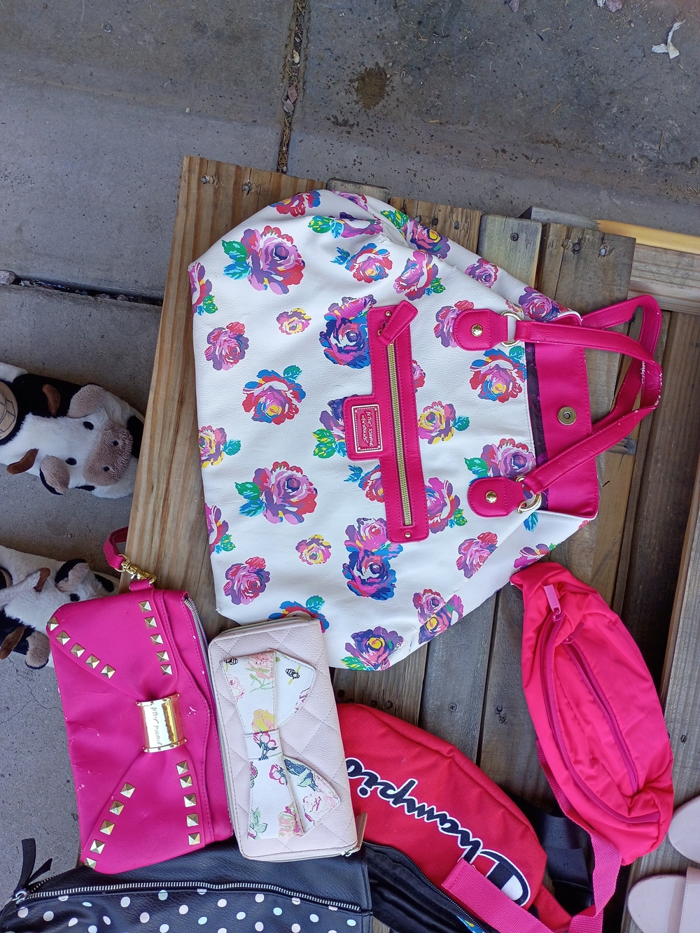 Betsey Johnson White Floral Shoulder Bag with Hot Pink Trim